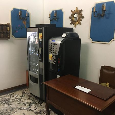 Hotel Primavera Sanremo Luaran gambar