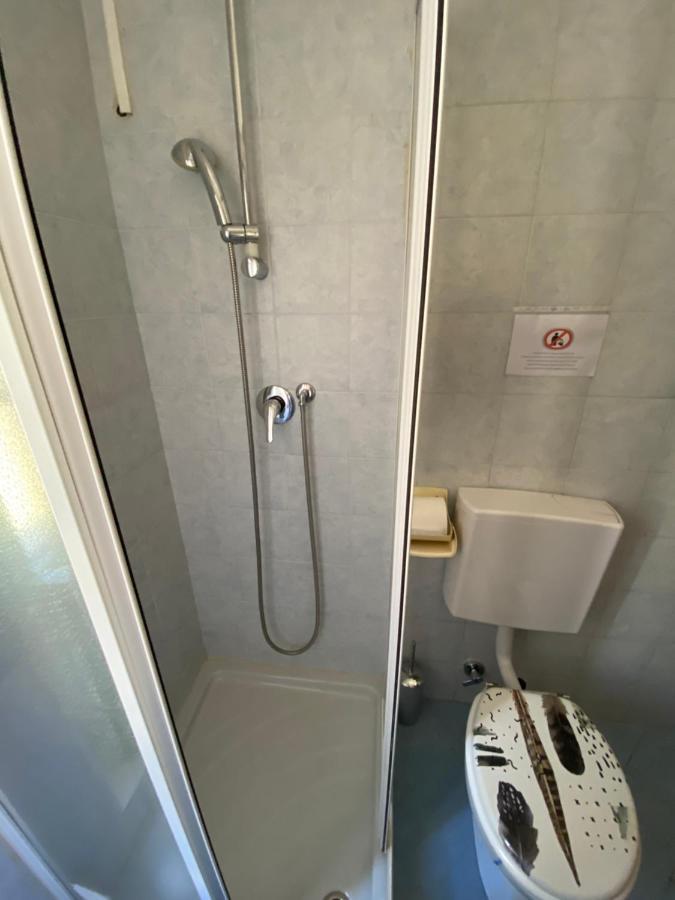 Hotel Primavera Sanremo Luaran gambar